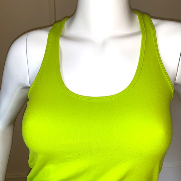 Lululemon tank top - Picture 2 of 5